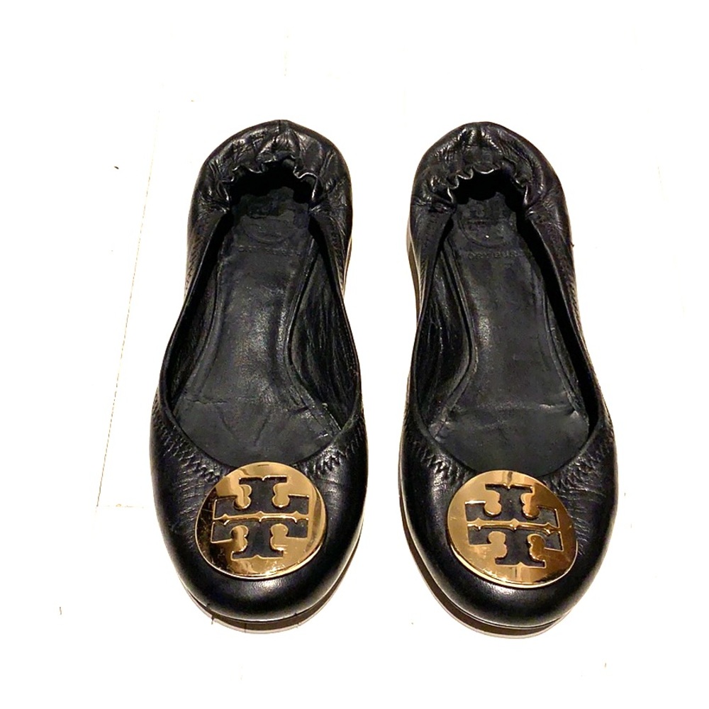 Tory Burch black leather reva ballet flat size 6.5